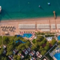 pirates beach club naslovna slika